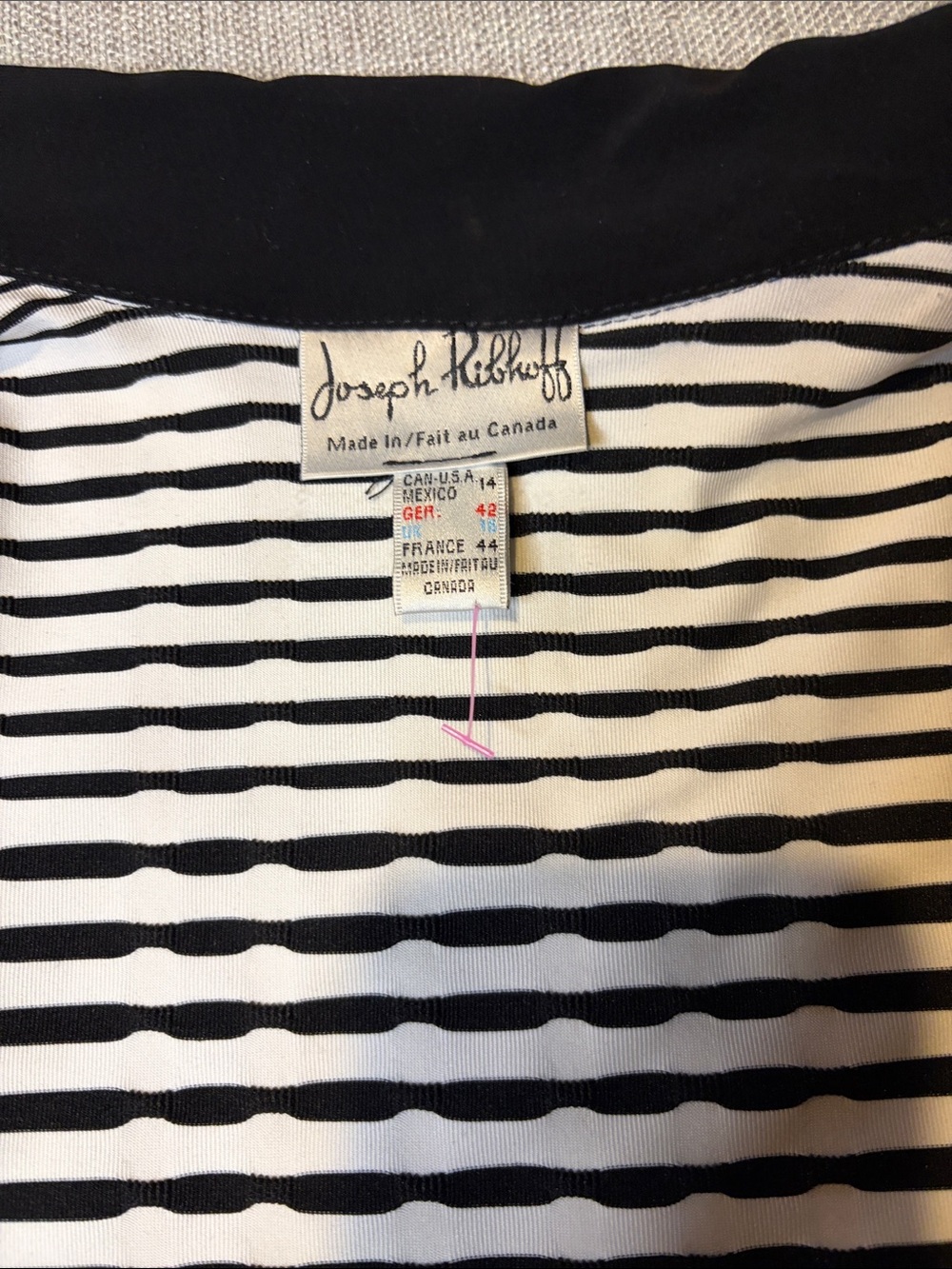 Joseph Ribkoff Set Cardi and Shell - Picture 6 of 16